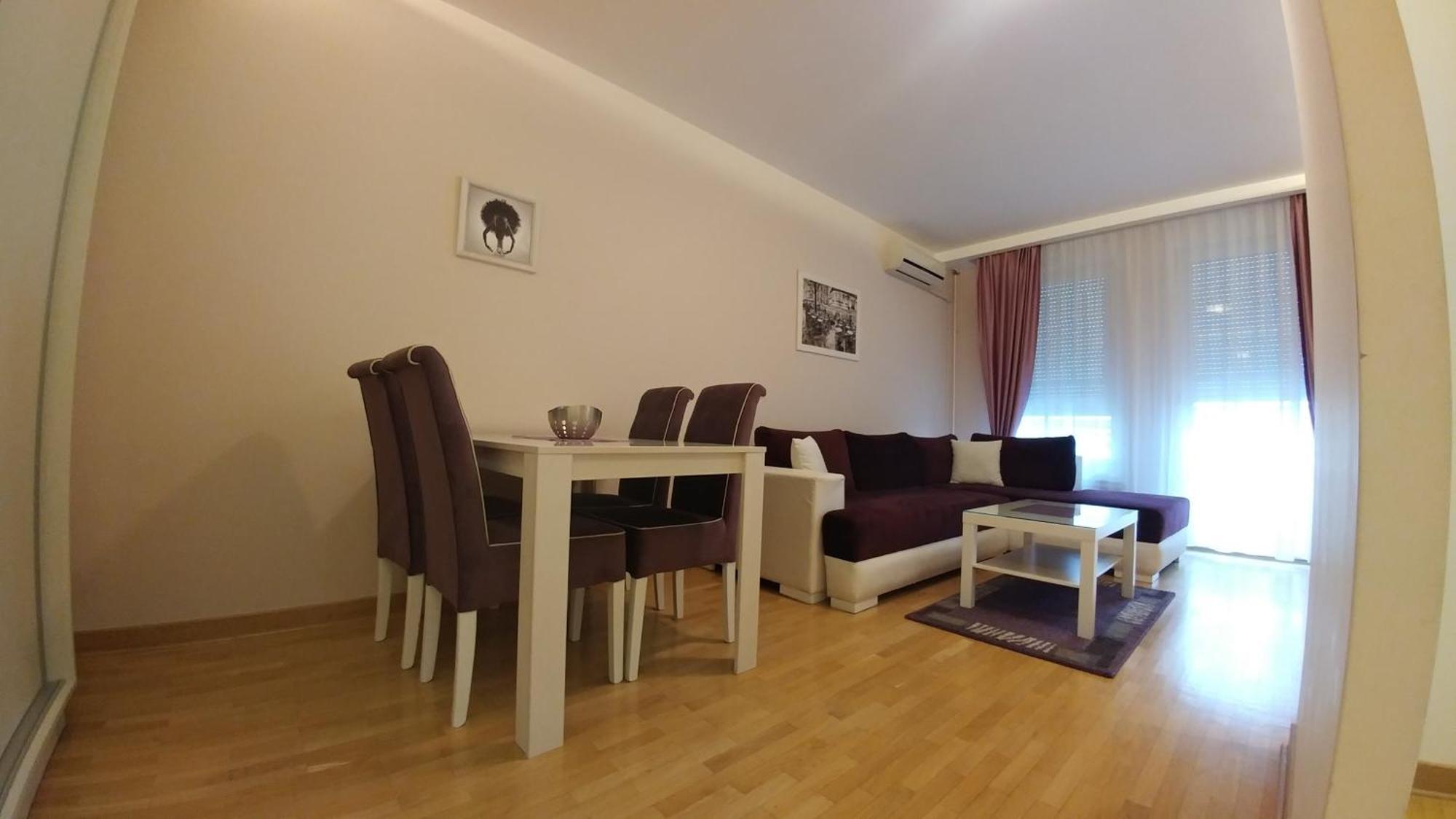 Delta Residence Belville Belgrade Room photo